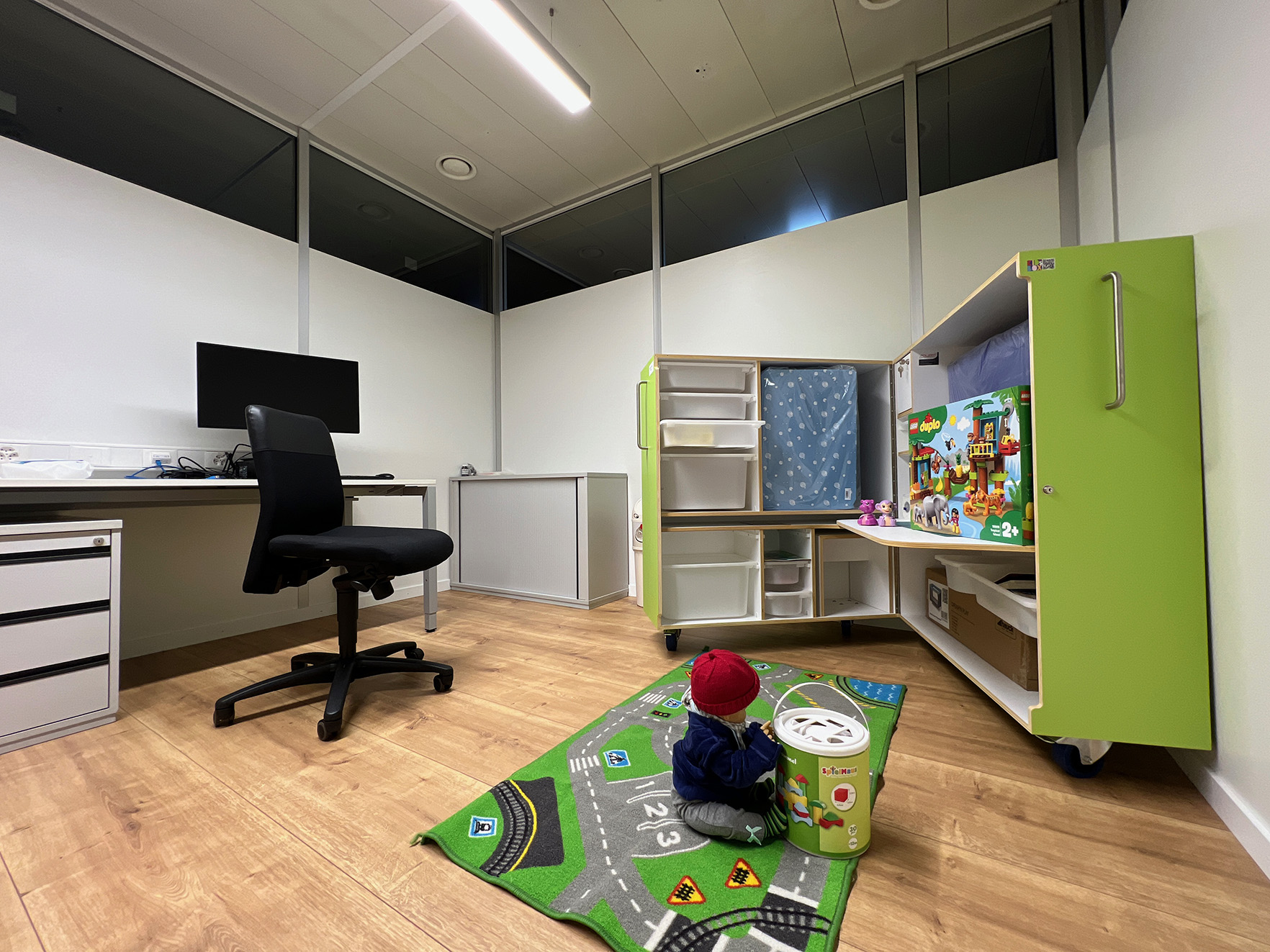 Enlarged view: BSSE-family-room