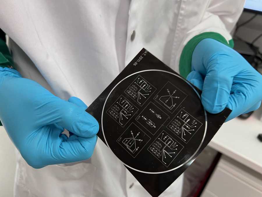 Enlarged view: lab on a chip technology